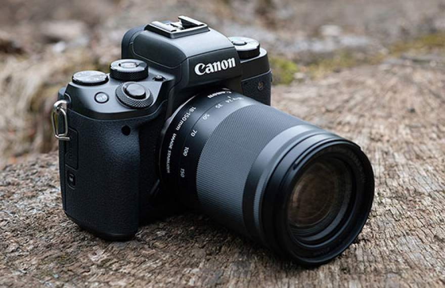 ۶ دوربین برتر بدون آینه برای عکاسی در سفر