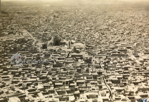 نمای هوایی از شهر اصفهان و مسجد جامع